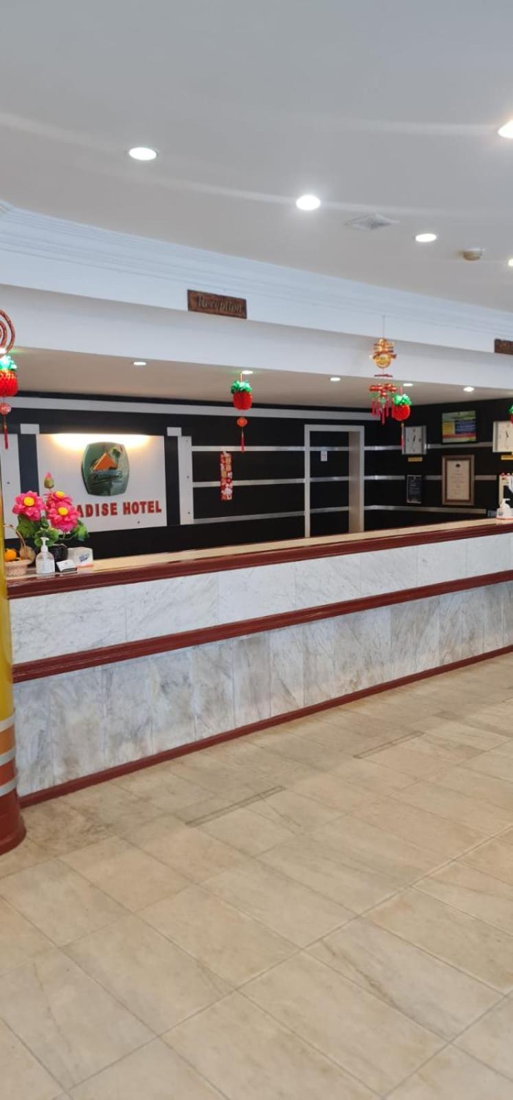 Paradise Hotel Tanjungpinang Zewnętrze zdjęcie
