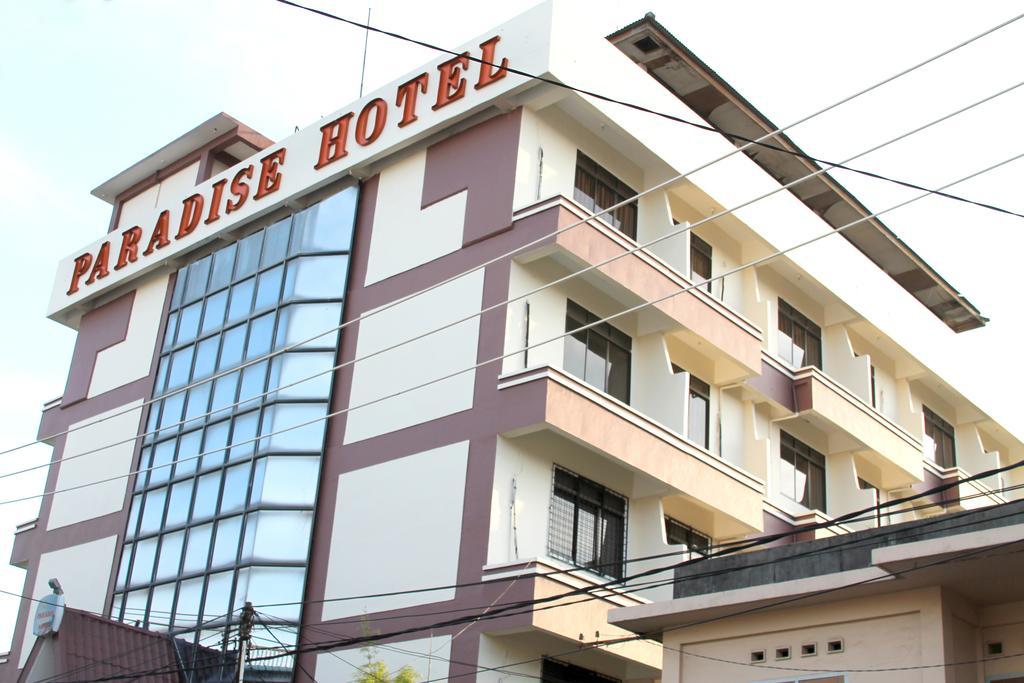 Paradise Hotel Tanjungpinang Zewnętrze zdjęcie